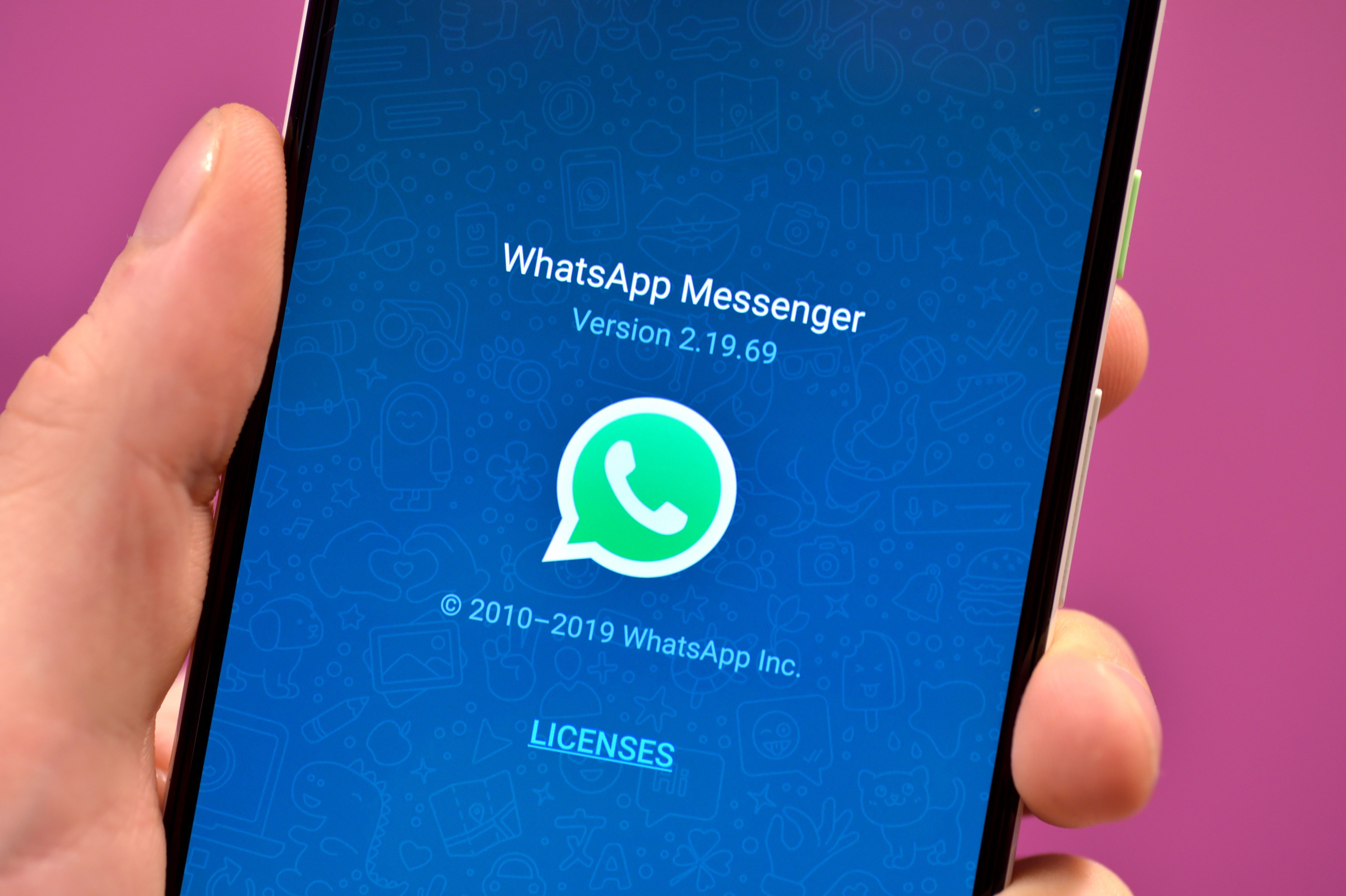 El truco fácil y rápido en WhatsApp para evitar el robo de datos bancarios 